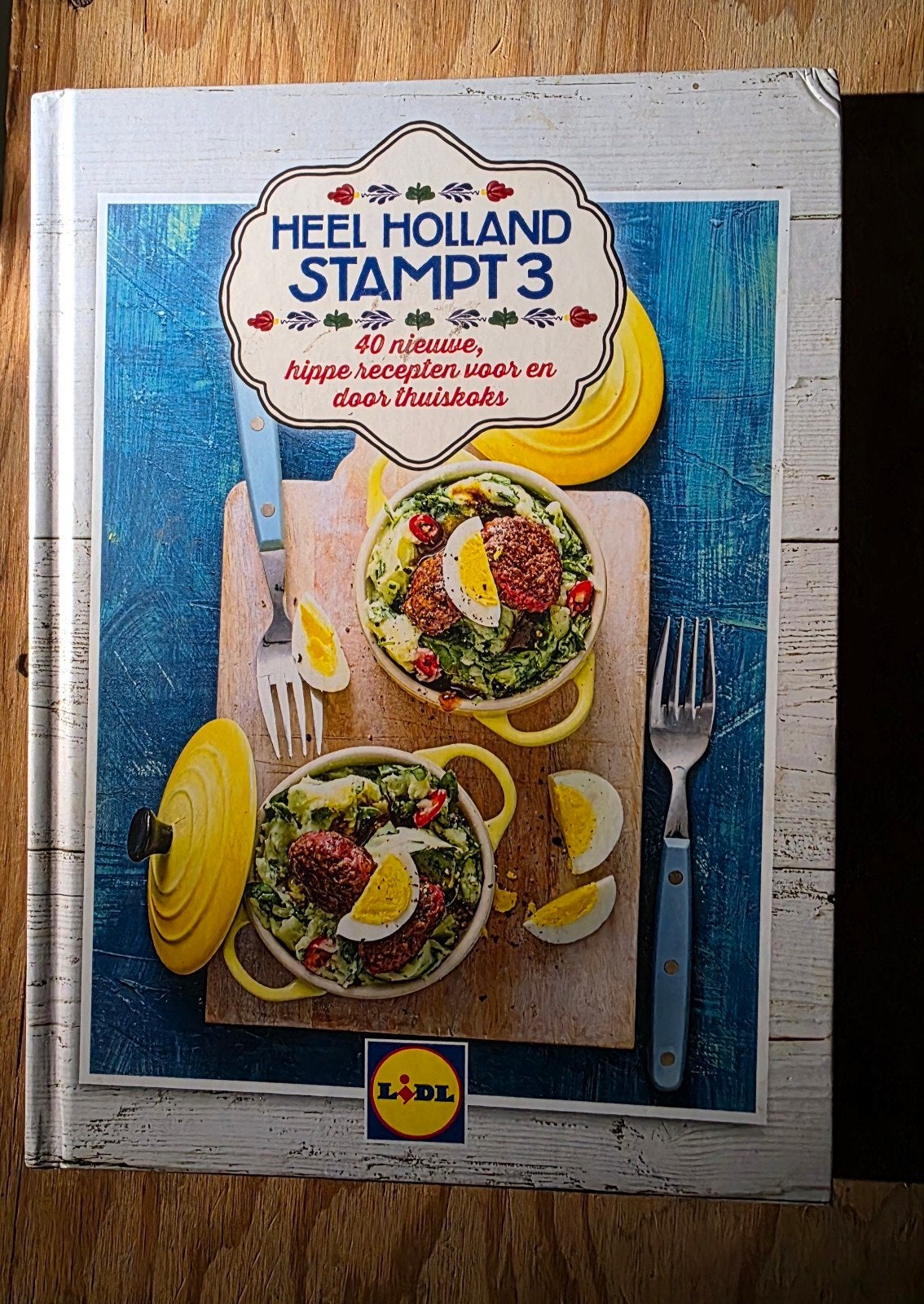 Heel Holland Stampt 3: 40 nieuwe, hippe recepten, Hoofdgerechten, Ophalen of Verzenden, Zo goed als nieuw, Lidl & RTL