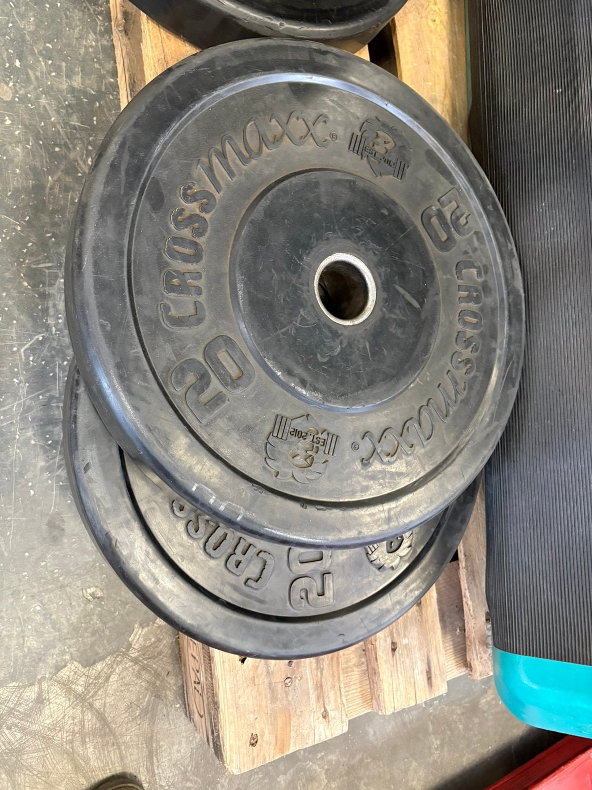 2 x 20 kg crossmaxx bumperplates olympische halter schijven, Ophalen, Halterschijven, Gebruikt, 2 x 20 kg