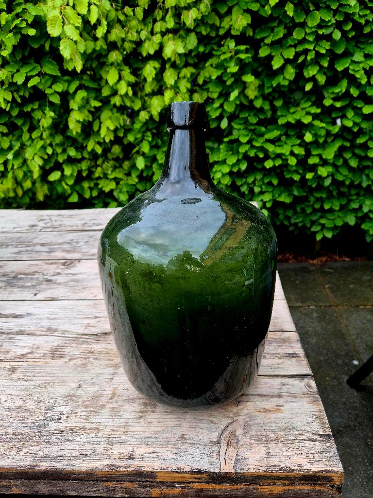 Franse handgeblazen fles (40 cm hoog), Huis en Inrichting, Woonaccessoires | Vazen, Ophalen, Gebruikt, Glas, Minder dan 50 cm