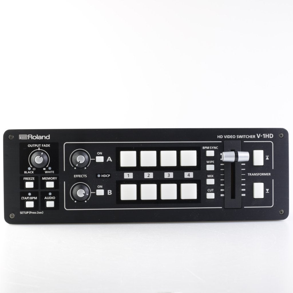 Roland V-1HD Videomixer | In nette staat, Roland, Zo goed als nieuw, Support@roland.com, 10910 Culver Blvd
Culver City, CA 90230
USA