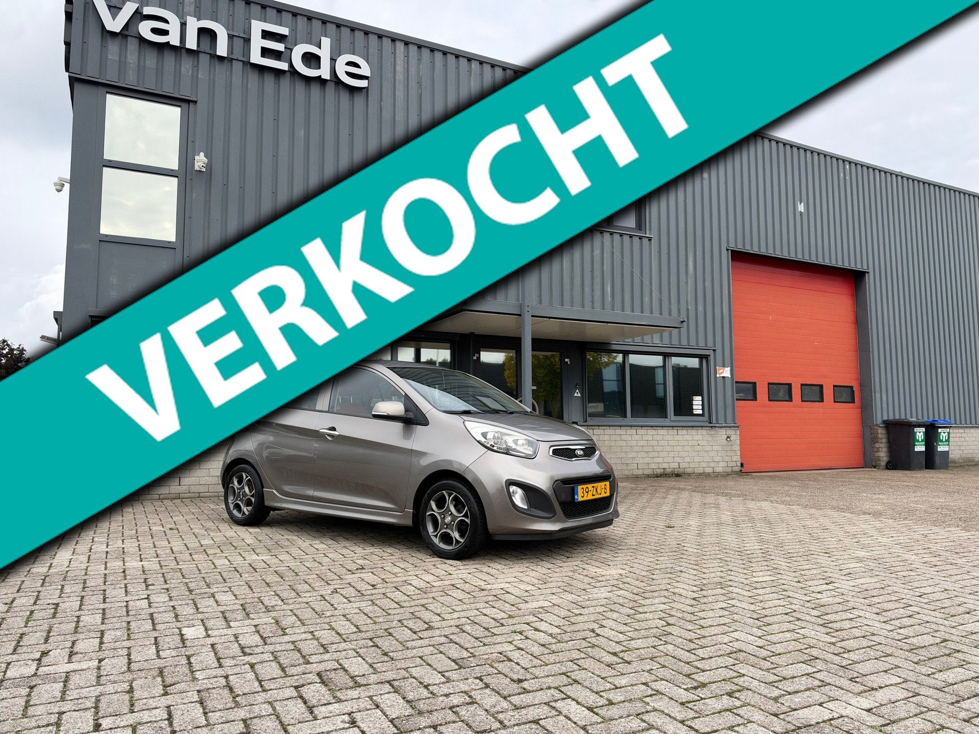 Kia Picanto 1.0 CVVT Design Edition 5drs Airco Pdc Nwe Apk!, Voorwielaandrijving, Gebruikt, 400 kg, Handgeschakeld