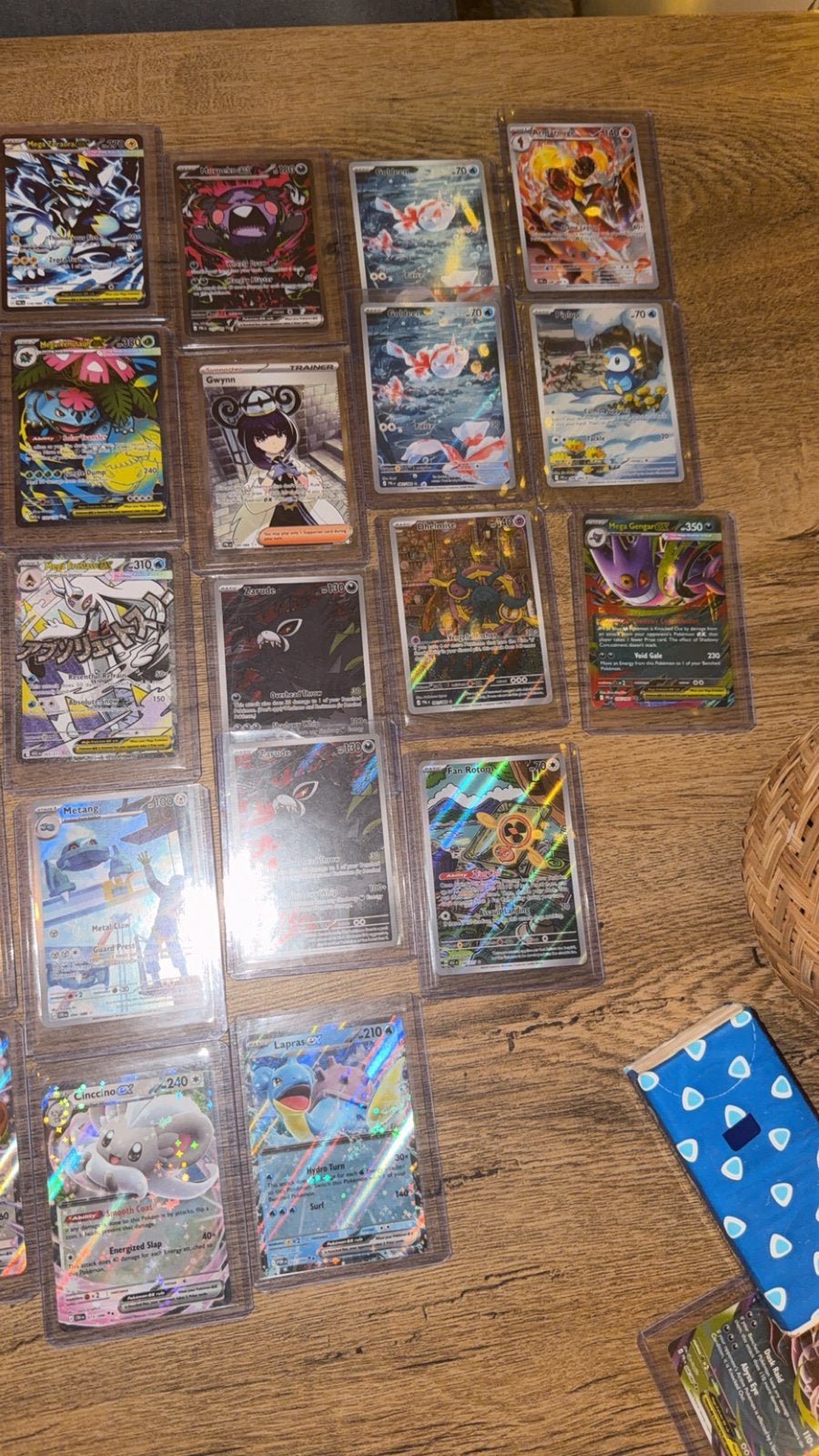 Foto 7 van Grote Pokémon collectie | 30th Celebration slabs hits + Bulk