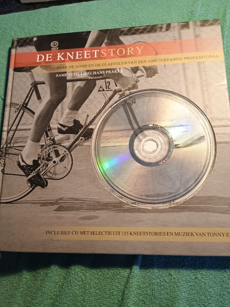 De kneetstory, Verzenden, Gelezen, Prakke, Lopen en Fietsen