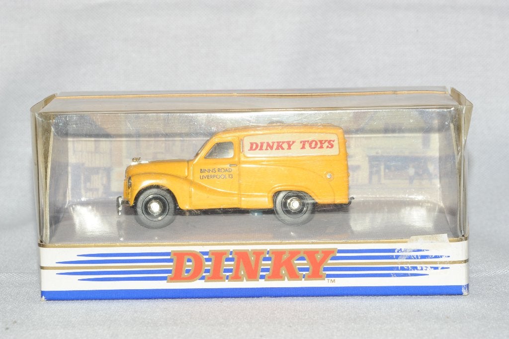 Dinky Coll Austin A40 1953 no dy15b, Ophalen of Verzenden, Zo goed als nieuw, Auto, Dinky Toys