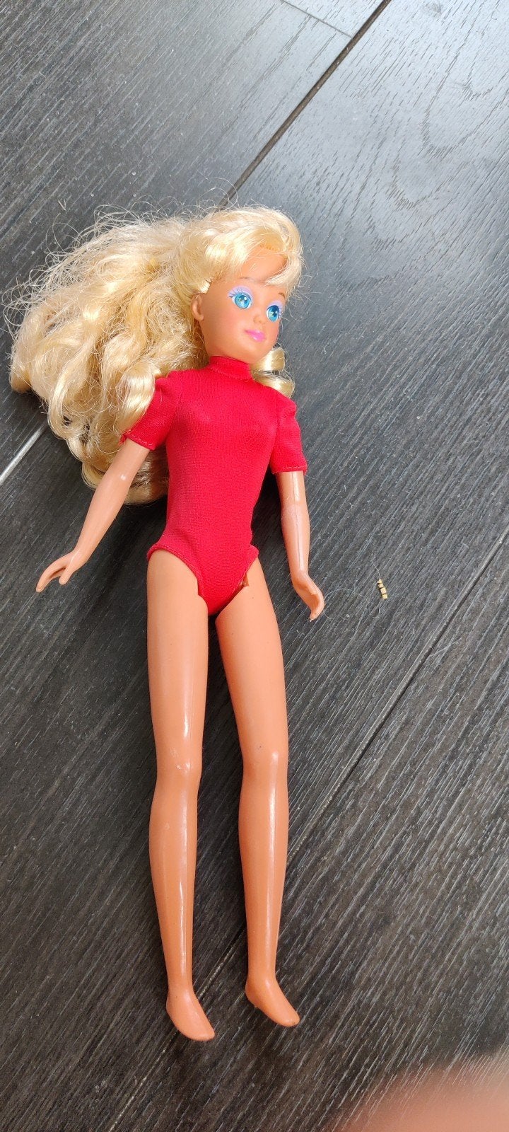 Vintage Barbie pop uit 1987, Mattel, rood badpak, Ophalen of Verzenden, Gebruikt, Barbie