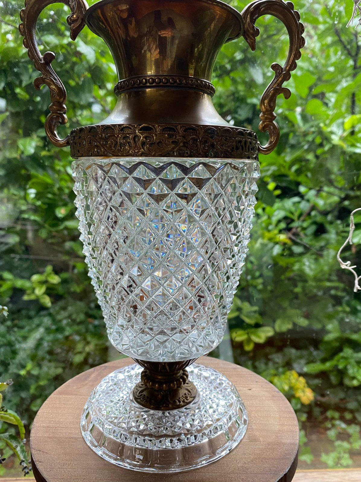 Grote amphoravaas kristal met messing, Ophalen of Verzenden