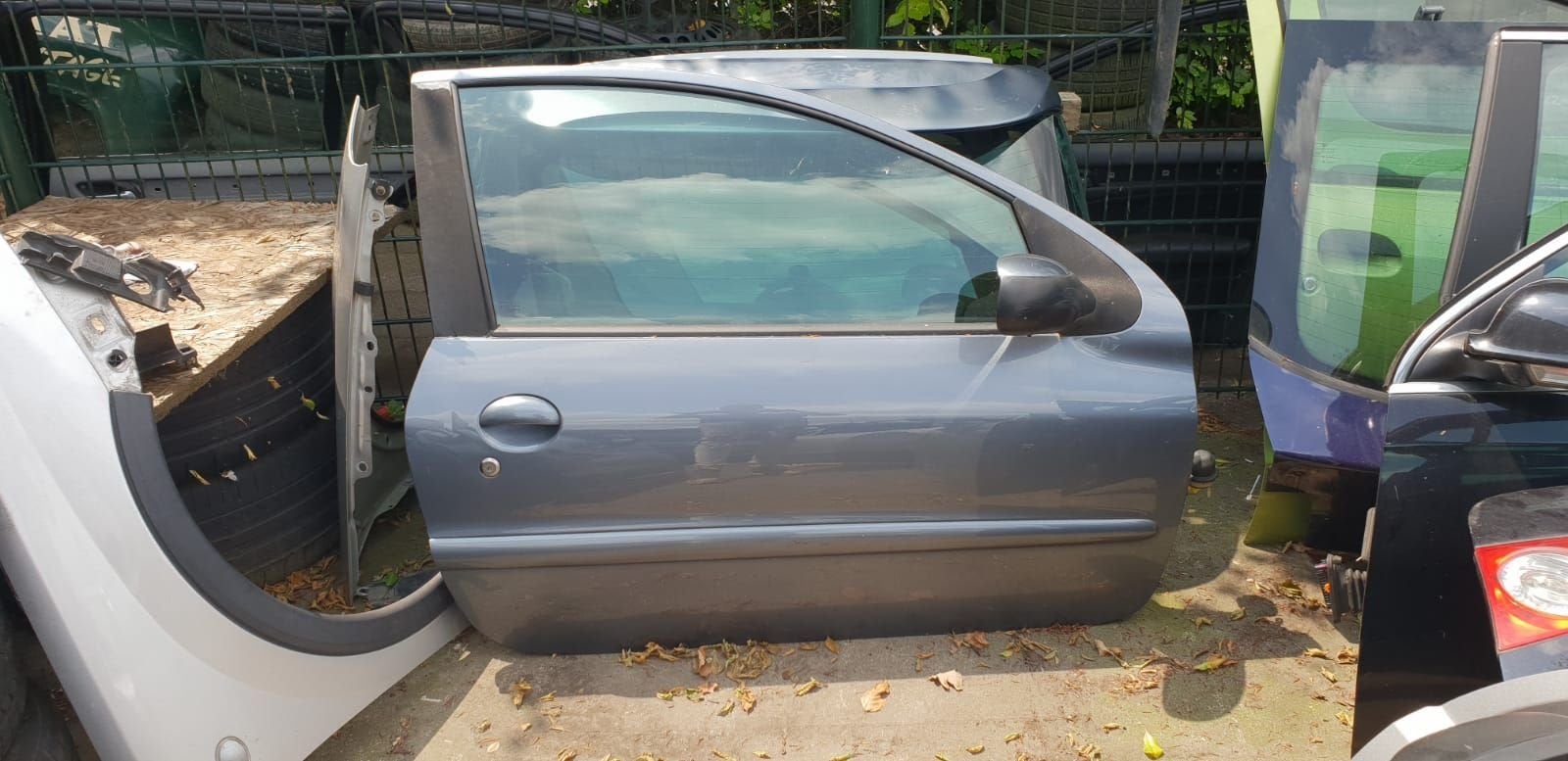 PEUGEOT 206  PORTIER RECHTS BJ 98 TOT 2008, Gebruikt, -, Deur, -