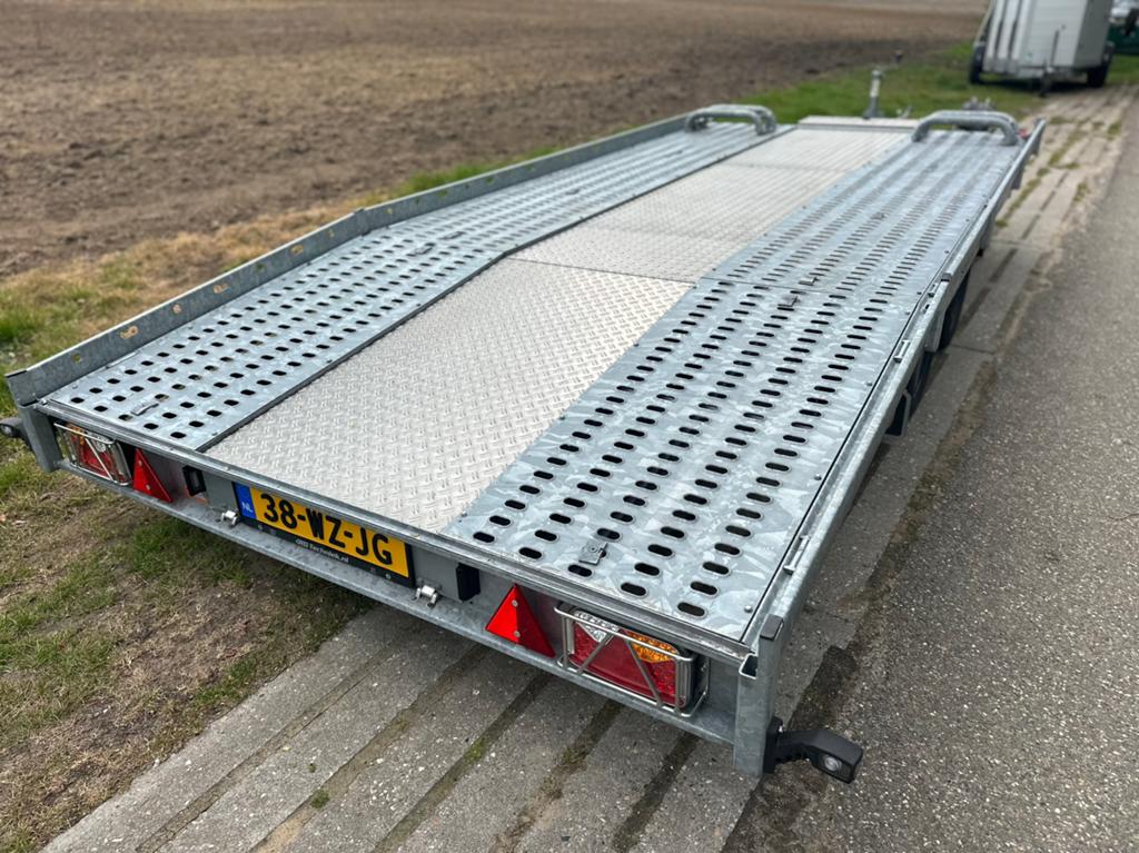 Grote hapert autoambulance tiptop staat !!, Auto diversen, Aanhangers en Bagagewagens, Ophalen of Verzenden