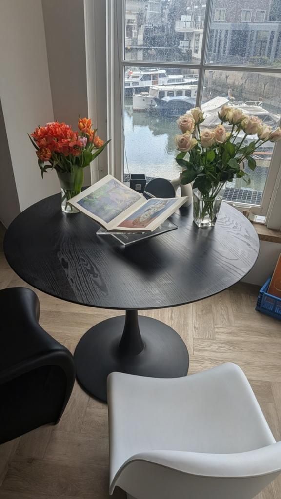 Ronde eettafel zwart | JYSK Ringsted Ø100cm | set mogelijk, Huis en Inrichting, Overige materialen, Gebruikt, 50 tot 100 cm, Scandinavisch/mininalistisch