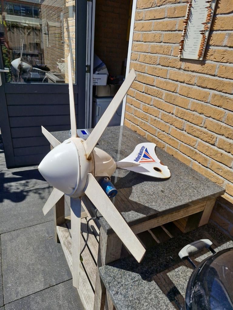 Rutland 914i Windgenerator met HRD/Marlec Laadregelaar, Ophalen of Verzenden