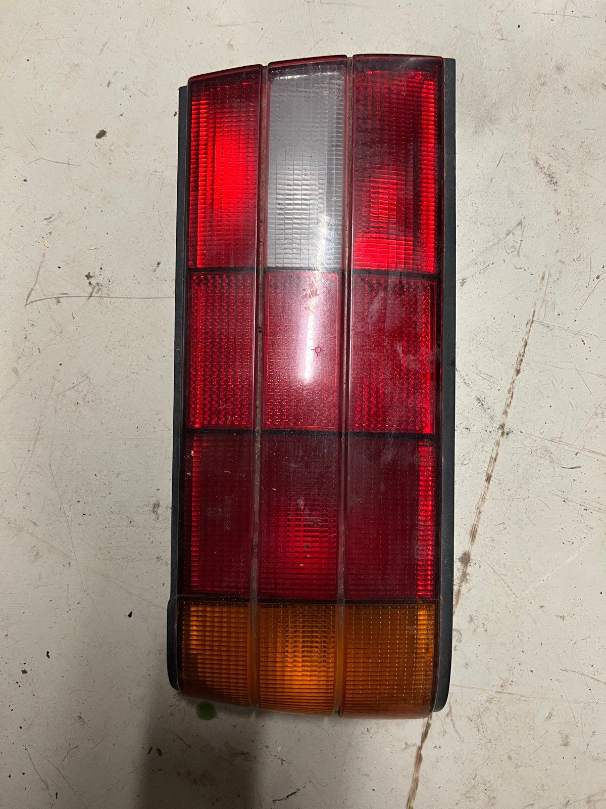 BMW E30 Type 2 Achterlicht Links - Gebruikt, Ophalen of Verzenden, Gebruikt, BMW
