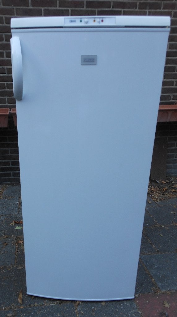 Zanussi, Gebruikt, 120 tot 140 cm, Minder dan 60 cm, Energieklasse A of zuiniger