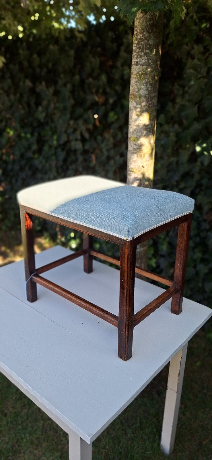 Vintage voetenbankje, nieuwe stoffering, bankje, bijzettafel, Minder dan 50 cm, Gebruikt, Vintage, Minder dan 50 cm