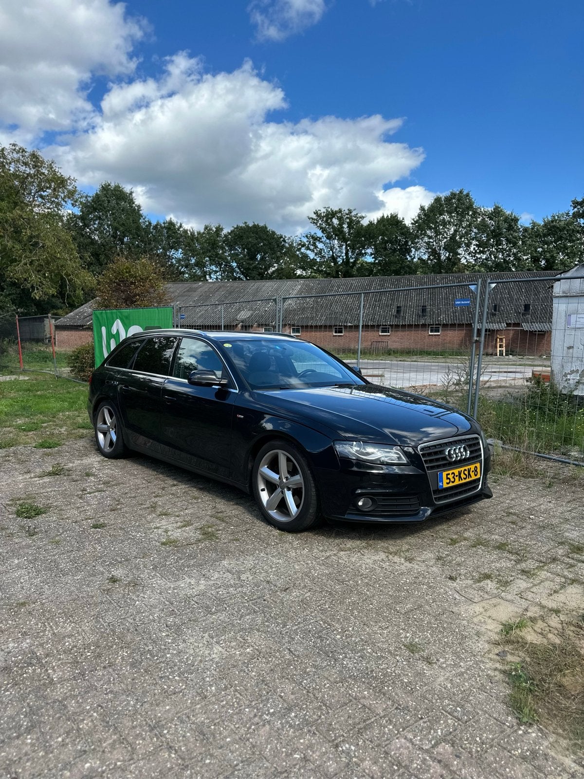 Audi A4 1.8 Tfsi 88KW Avant 2010 Zwart, Auto's, Voorwielaandrijving, 4 cilinders, Zwart, Handgeschakeld