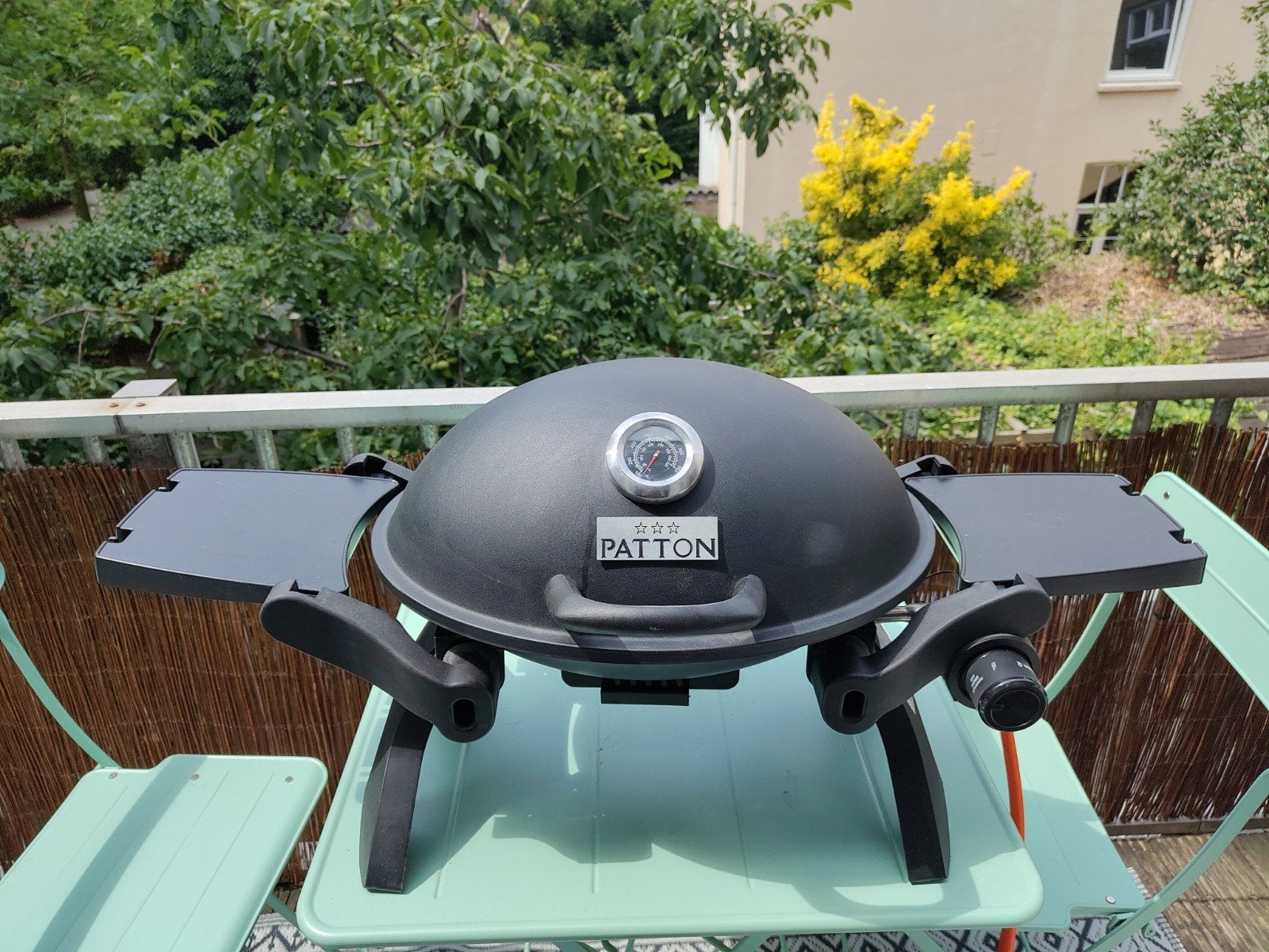 Patton Gasbarbecue tafel formaat incl. gevulde gasfles, Tuin en Terras, Gasbarbecues, Ophalen, Gebruikt, Patton