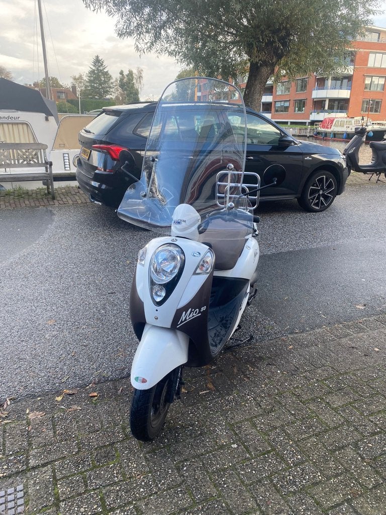 Sym mio opknapper, Gebruikt, Benzine, Maximaal 25 km/u, Ophalen
