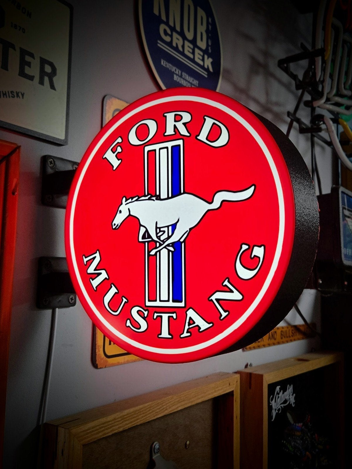 Ford Mustang Lichtbak - Dubbelzijdig LED Reclamebord, Verzamelen, Merken en Reclamevoorwerpen, Ophalen of Verzenden, Nieuw, Lichtbak of (neon) lamp
