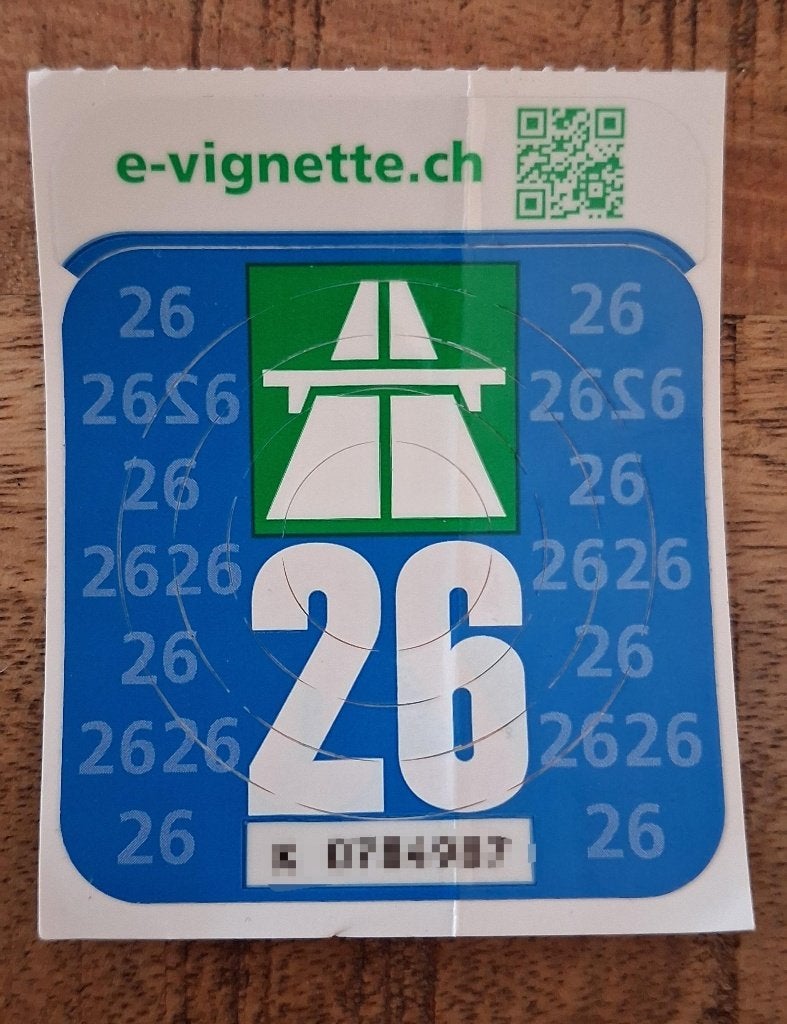 Zwitserland Vignet 2026 | Nieuw & ongebruikt, Tickets en Kaartjes, Autovignetten, Drie personen of meer