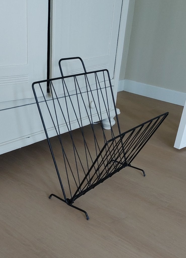 Stijlvolle zwarte lectuurmand - 40 cm breed, Ophalen, Met handvat, Metaal, Modern