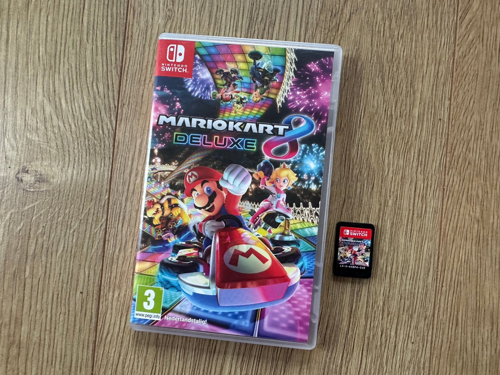 Mario Kart 8 Deluxe Nintendo Switch Nette Staat!!!, Spelcomputers en Games, Racen en Vliegen, Ophalen of Verzenden, Zo goed als nieuw