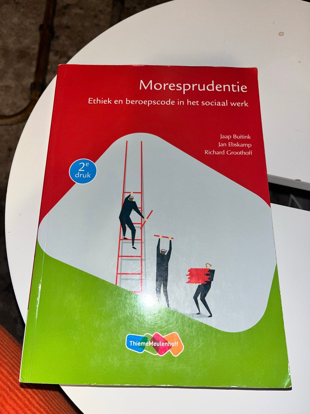Moresprudentie: Ethiek en beroepscode in sociaal werk, Boeken, Ophalen of Verzenden, Gamma, Zo goed als nieuw, HBO