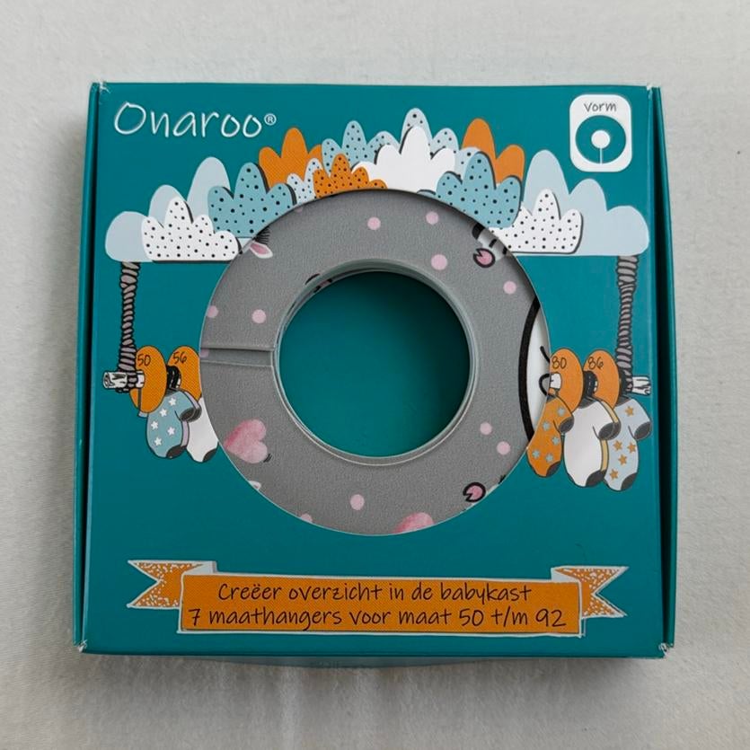 Kleding maathangers onaroo, Ophalen, Zo goed als nieuw