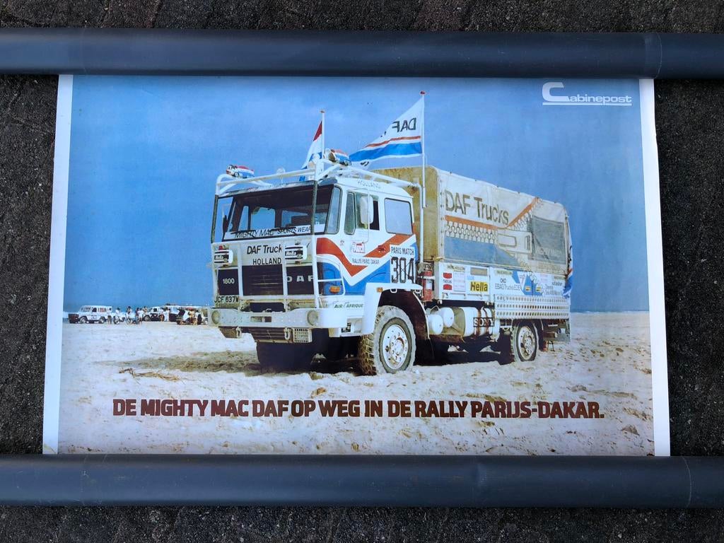 Poster DAF Trucks Parijs Dakar, Verzamelen, Ophalen of Verzenden, Zo goed als nieuw, Auto's