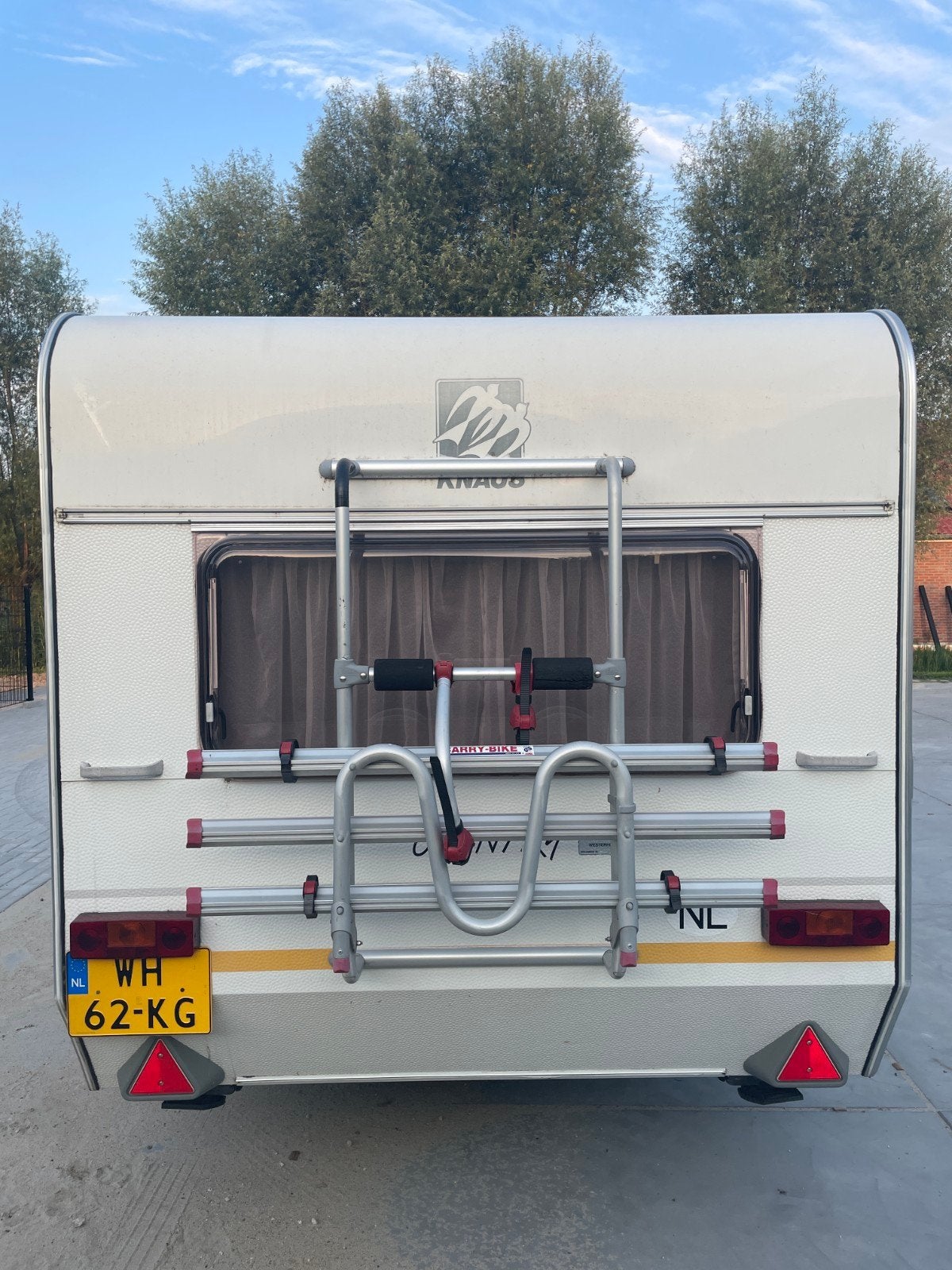 Knaus country 350, extra diepe voortent, Rondzit, Particulier, Knaus, Tot en met 4