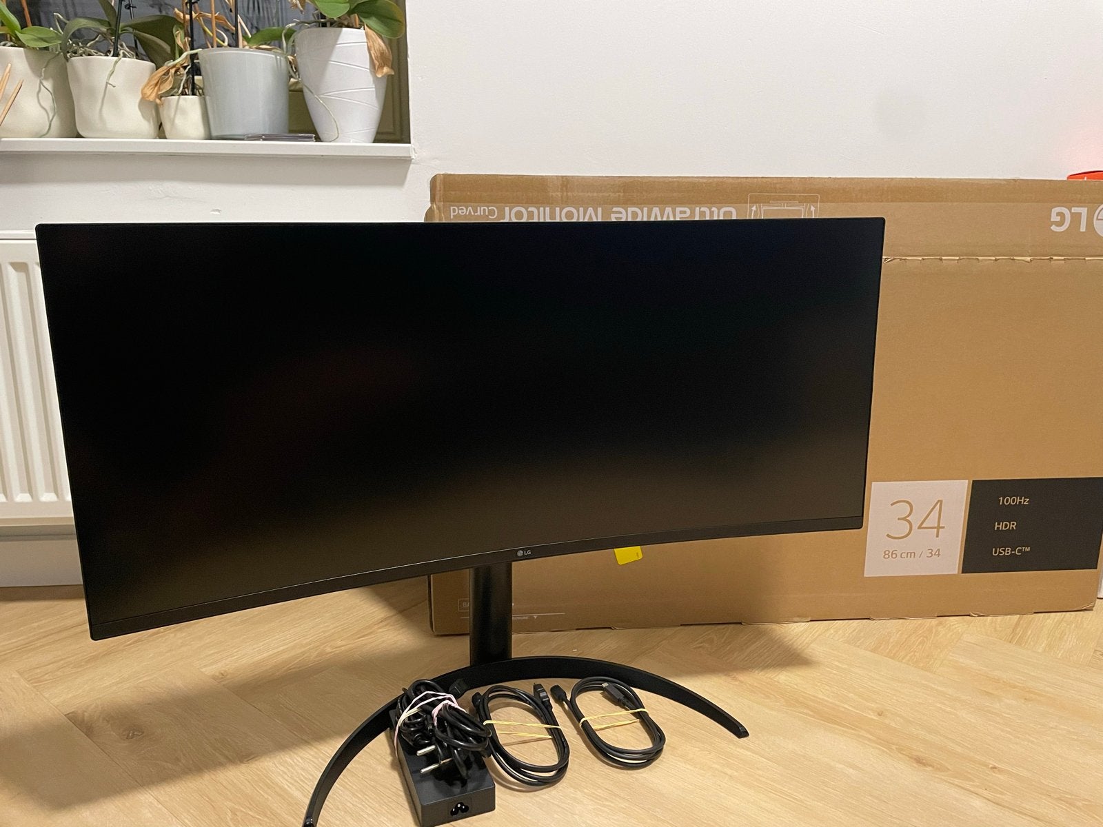 LG 34WR55QK Ultrawide Curved Monitor 34 inch 100Hz HDR USB-c, HDMI, 3 tot 5 ms, Curved, VA