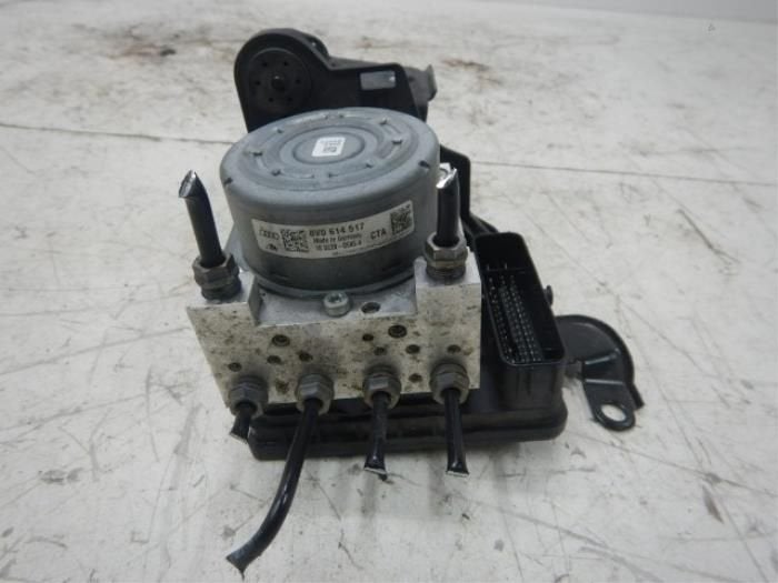 Audi RS3 8V ABS Pomp (Hydraulic Unit Connector), Auto-onderdelen, Overige Auto-onderdelen, Gebruikt, Ophalen of Verzenden