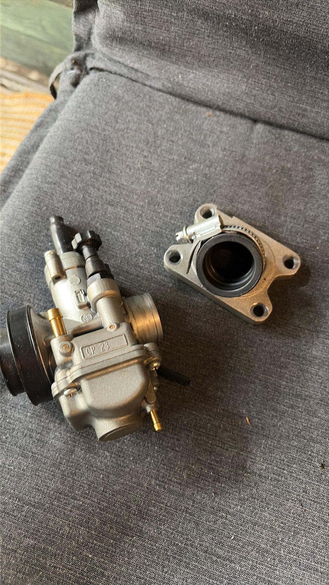 Polini CP23 mm carburateur + spruitstuk voor Honda MT5 MT8, Ophalen of Verzenden, Nieuw, Carburateur, Overige merken