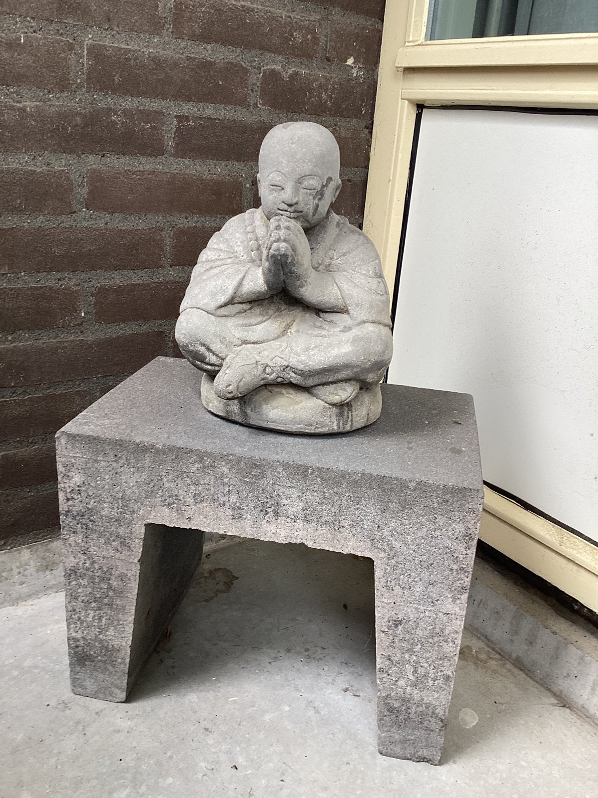 Tuintafeltje met monnik, Tuin en Terras, Ophalen, Gebruikt