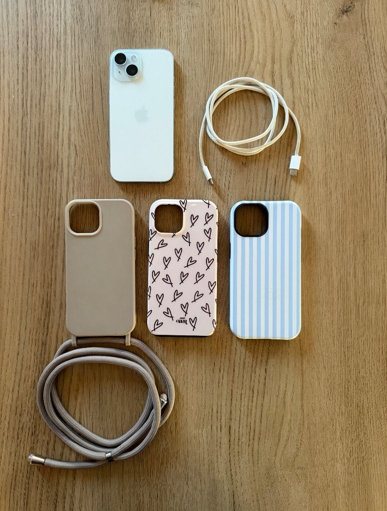 Foto 2 van Iphone 15, 128 GB, lichtblauw