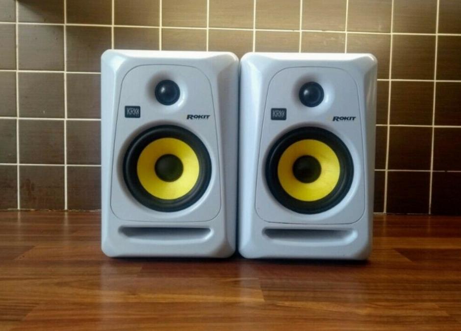 2x KRK 5 G3 in NIEUWSTAAT speakers 4 5 6 7 8 rp actieve dj, Overige merken, Ophalen of Verzenden, Zo goed als nieuw, 120 watt of meer