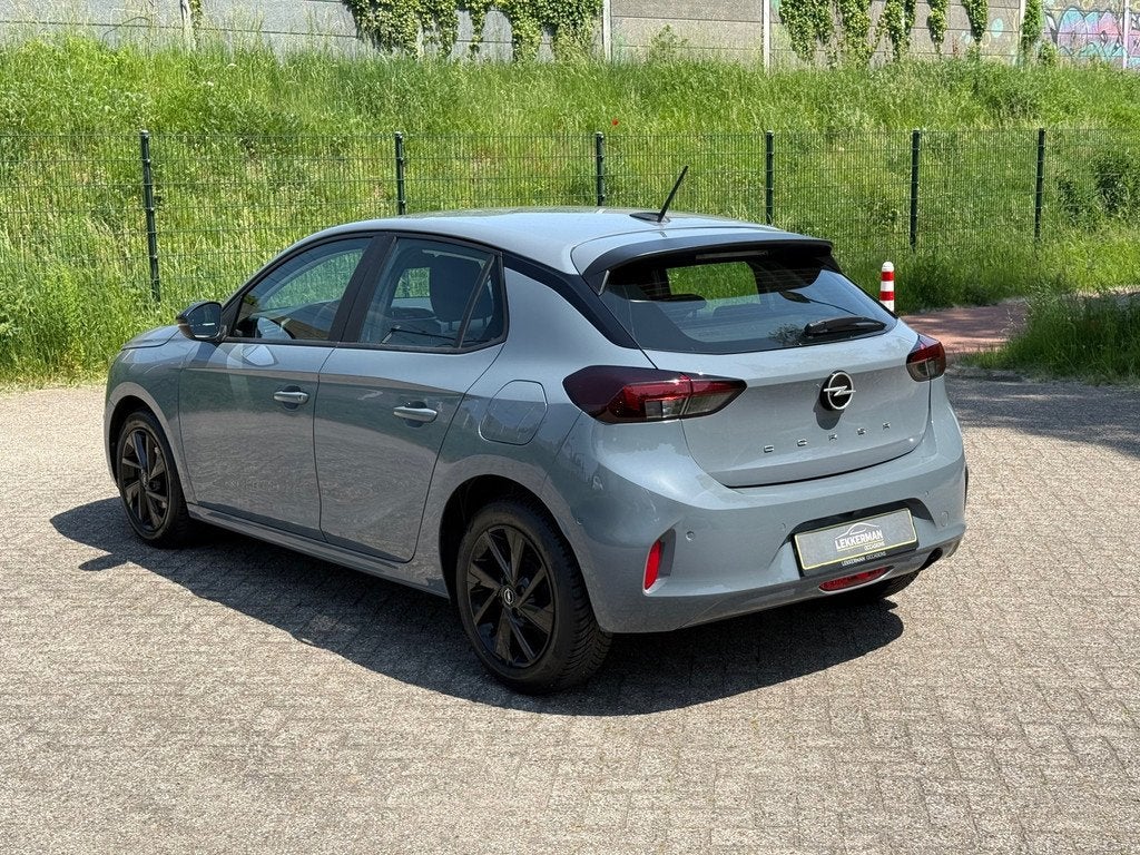 Opel Corsa 1.2 GS CAMERA I PDC I CLIMA I UNIEKE KLEUR I LED, Auto's, Voorwielaandrijving, Stof, Gebruikt, Zwart