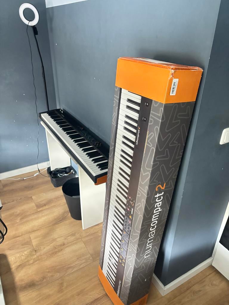 Studiologic Numa Compact 2 - Stage Piano/MIDI Controller, Muziek en Instrumenten, Keyboards, Zo goed als nieuw, 88 toetsen, Overige merken