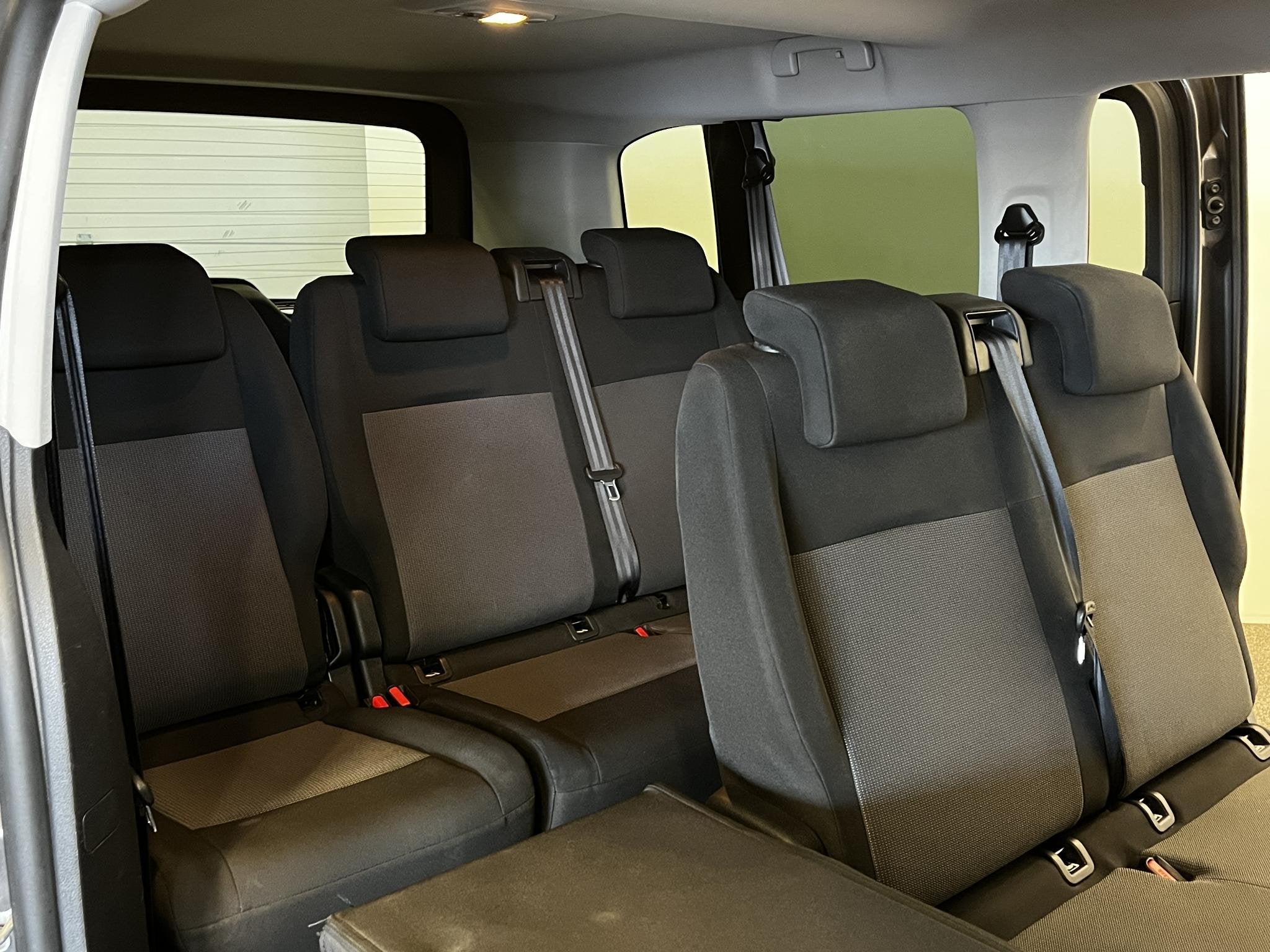 Toyota PROACE Electric Shuttle Long Extra Range Cool 75 kWh, Auto's, 330 km, Gebruikt, Overige carrosserieën, ProAce