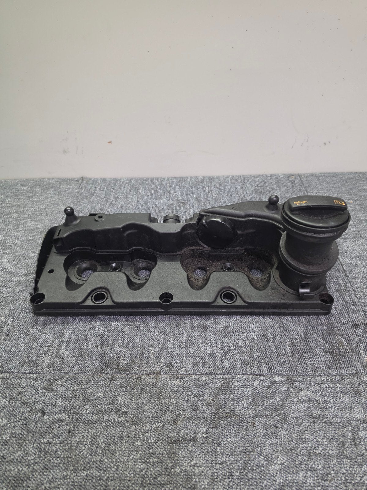 Volkswagen Kleppendeksel 03L103469G, Ophalen