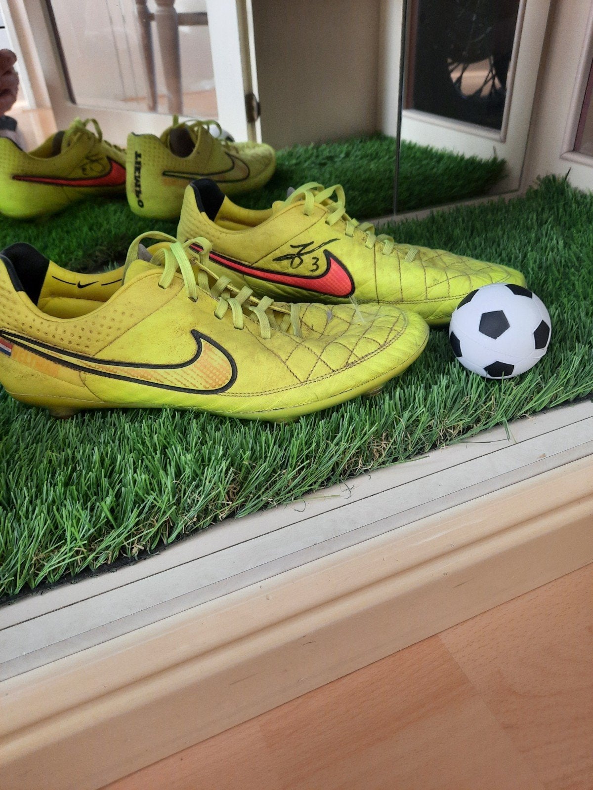 Gesigneerde & gedragen voetbalschoenen Joel Veltman (2014), Ophalen of Verzenden, Gebruikt, Overige sporten, Overige typen