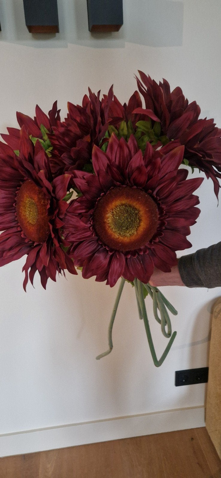 Prachtig bordeauxrood kunst zonnebloemen boeket, Huis en Inrichting, Binnen, Nieuw, Textiel, Ophalen of Verzenden