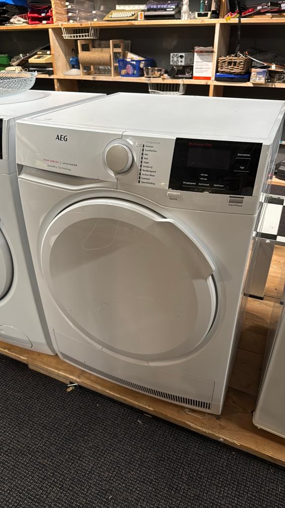 AEG warmtepompdroger, Witgoed en Apparatuur, Wasdrogers, Gebruikt, Overige typen, Voorlader, 6 tot 8 kg, 85 tot 90 cm, Energieklasse A of zuiniger