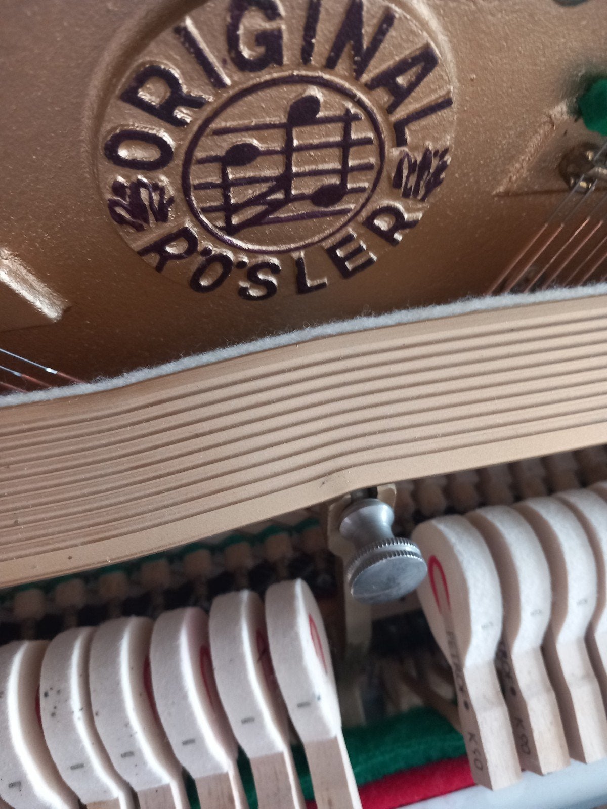 Foto 6 van gave zwarte Rösler piano, gestemd en gebracht!