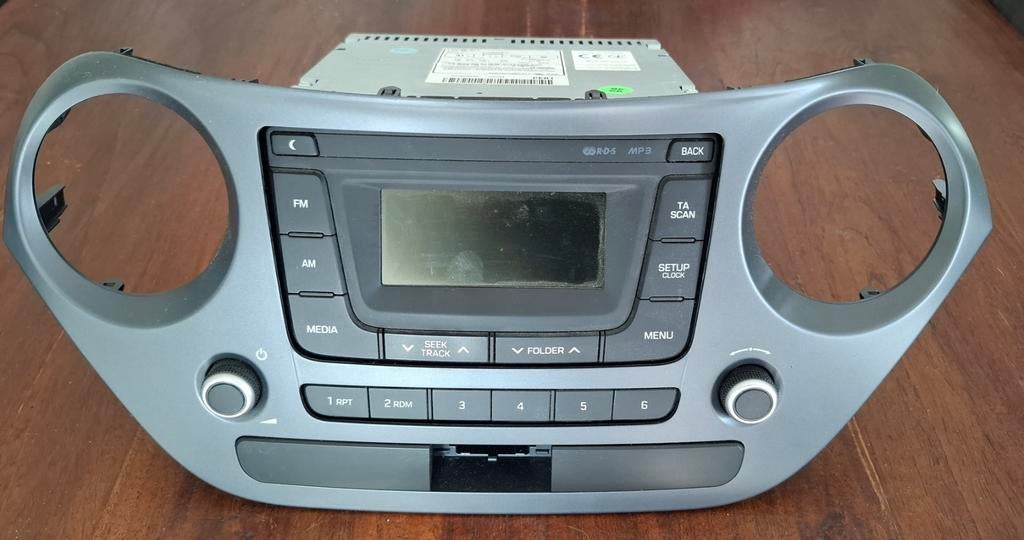 Autoradio origineel Hyundai i10 (2018) incl. Frontcover, Auto diversen, Autoradio's, Ophalen of Verzenden, Gebruikt