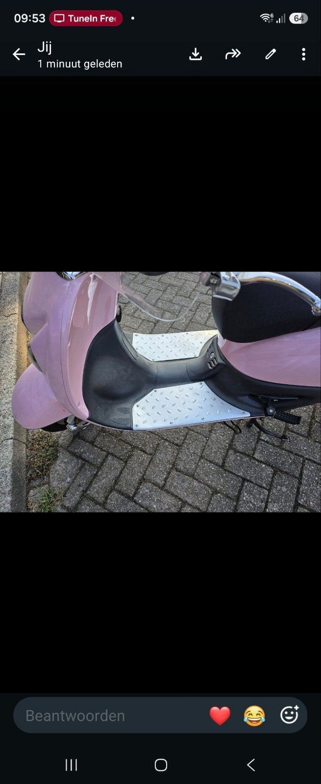 Roze La Souris scooter met topkoffer, Fietsen en Brommers, Scooters | Overige merken, Gebruikt, La Souris, Maximaal 45 km/u, Ophalen of Verzenden