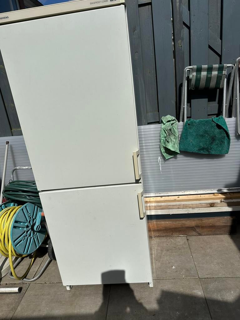 Koelkast/vriezer. Siemens, Witgoed en Apparatuur, Koelkasten en IJskasten, 200 liter of meer, Ophalen of Verzenden, Zo goed als nieuw