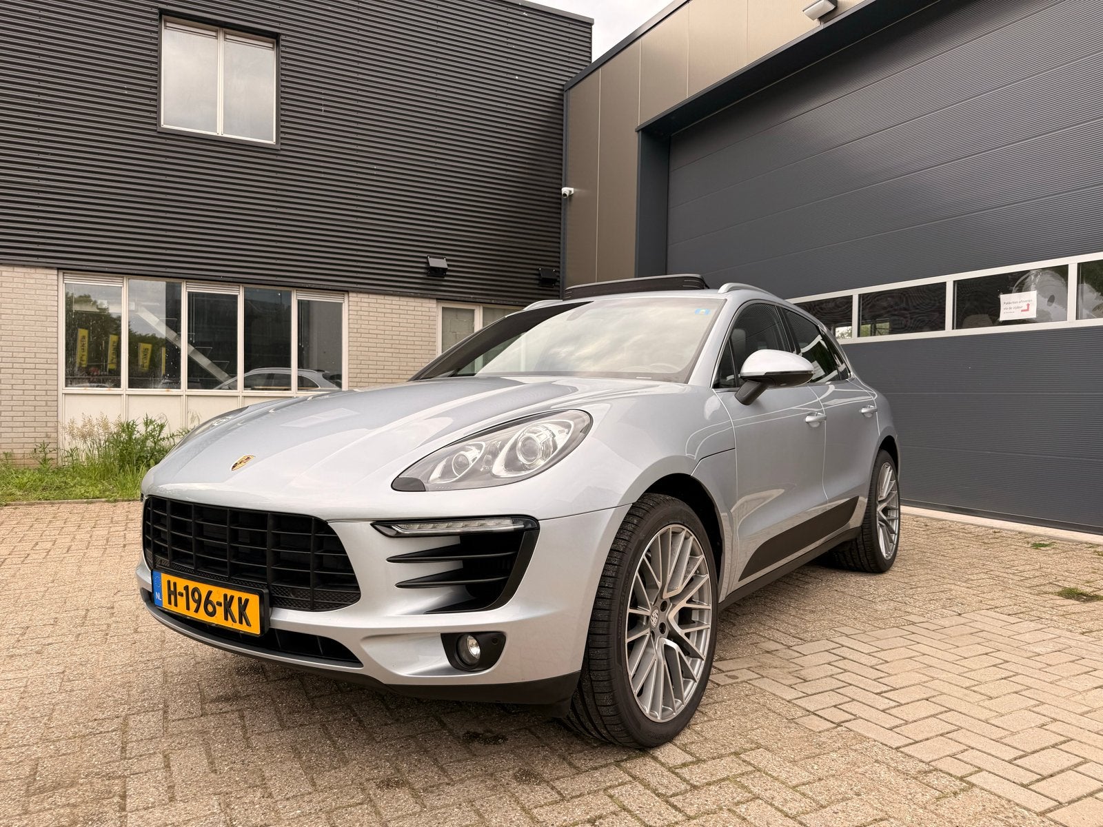 Porsche Macan S Luchtvering Panoramadak carplay, Auto's, Porsche, Euro 6, Leder, Bruin, Vierwielaandrijving