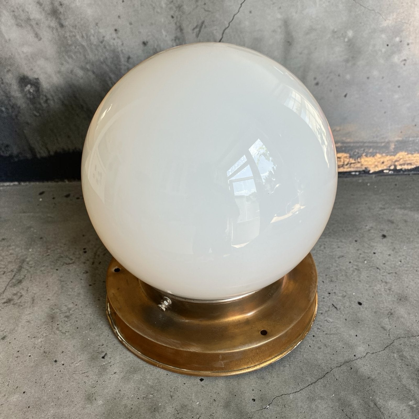 Oude Gispen ofBauhaus Plafonnière messing - & Opaline  Glas, Ophalen of Verzenden
