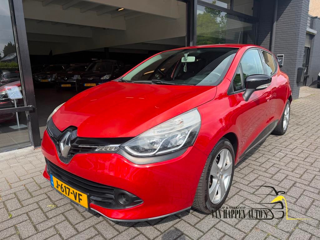 Renault Clio 1.2 Collection, Auto's, Voorwielaandrijving, Euro 5, Gebruikt, Handgeschakeld