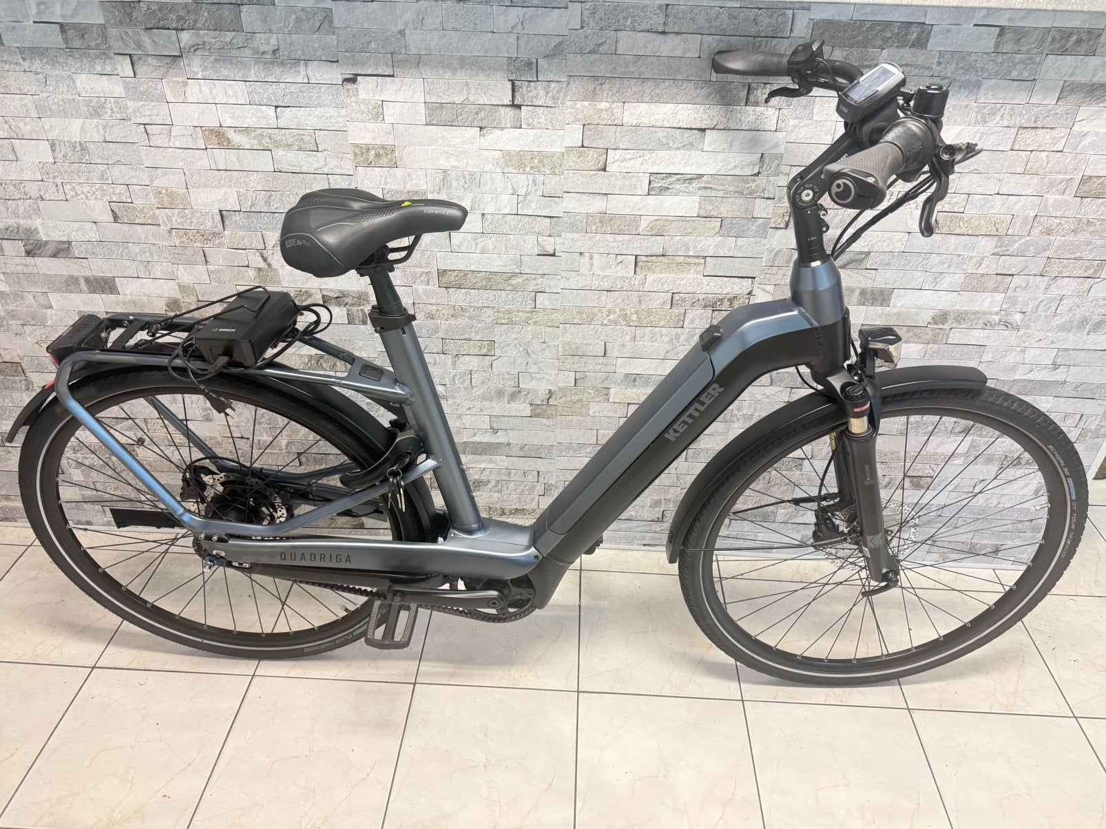 E-Bike Kettler Riemaandrijving Bosch Active Line Plus D55cm.