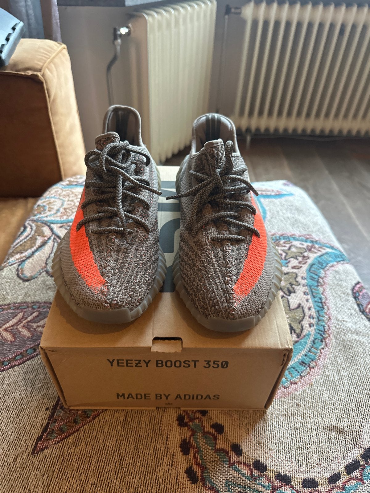 Adidas Yeezy Boost 350 V2 Beluga reflect - Zo goed als nieuw, Kleding | Heren, Schoenen, Ophalen of Verzenden, Zo goed als nieuw